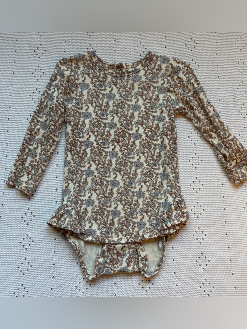 kate quinn Cream Floral Long Sleeve Ruffle Hem Bodysuit